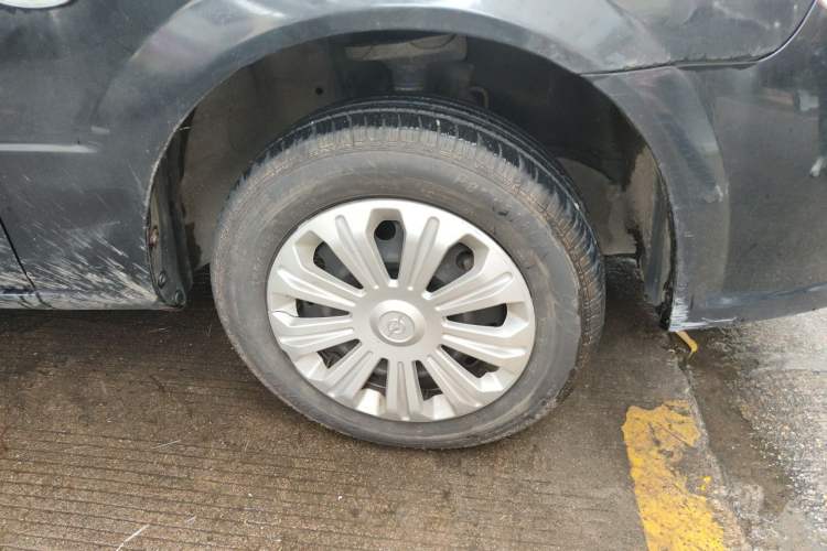 Used Haima Haifuxing 2011 1.5L Manual Elite Edition Right Front Wheel Hub