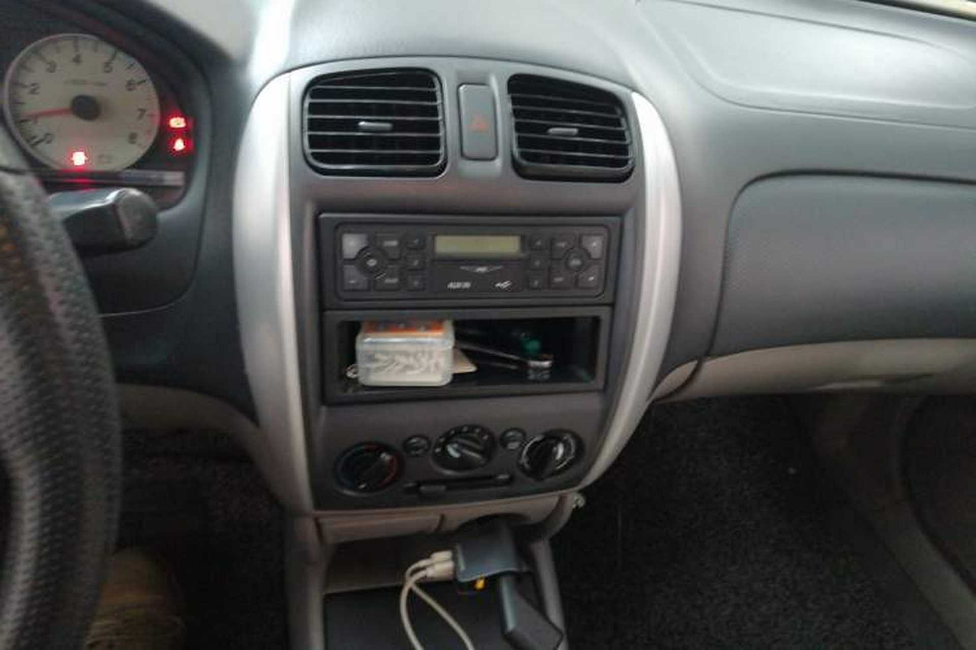 Used Haima Haifuxing 2011 1.3L Manual Comfort Version Audio And AC Panel