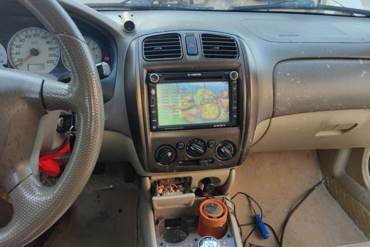 Used Haima Haifuxing 2011 1.5L Manual Luxury Version Audio And AC Panel