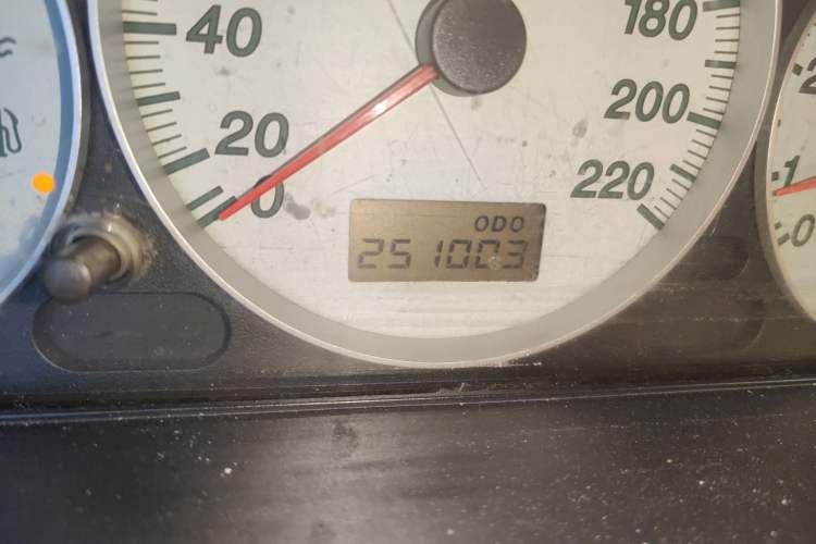 Used Haima Haifuxing 2011 1.5L Manual Luxury Version Odometer Close Up