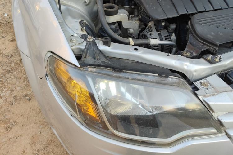 Used Haima Haifuxing 2011 1.5L Manual Luxury Version Right Front Headlight