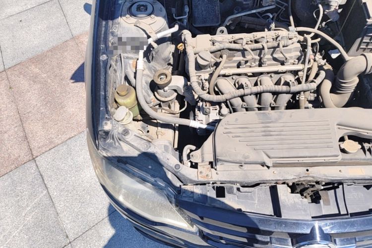 Used Haima Haifuxing 2012 1.5L Manual Elite Edition Engine Bay Right