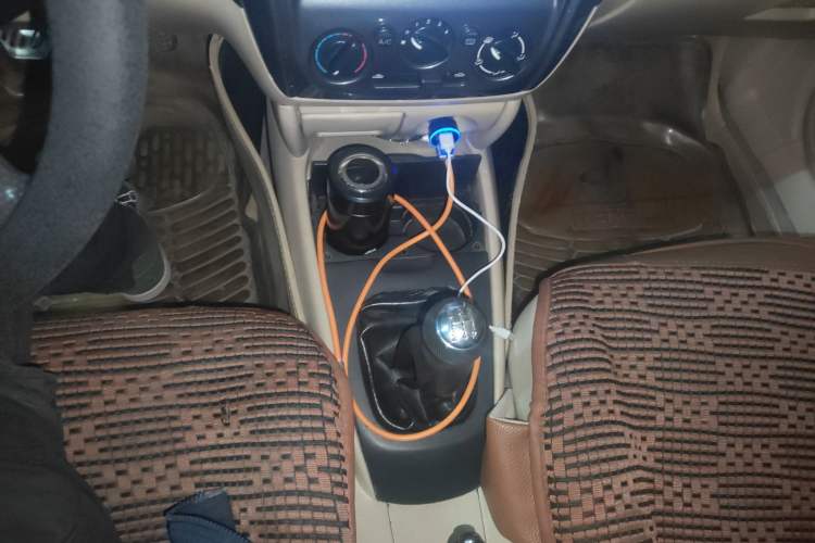 Used Haima Haifuxing 2012 1.5L Manual Elite Edition Gear Lever