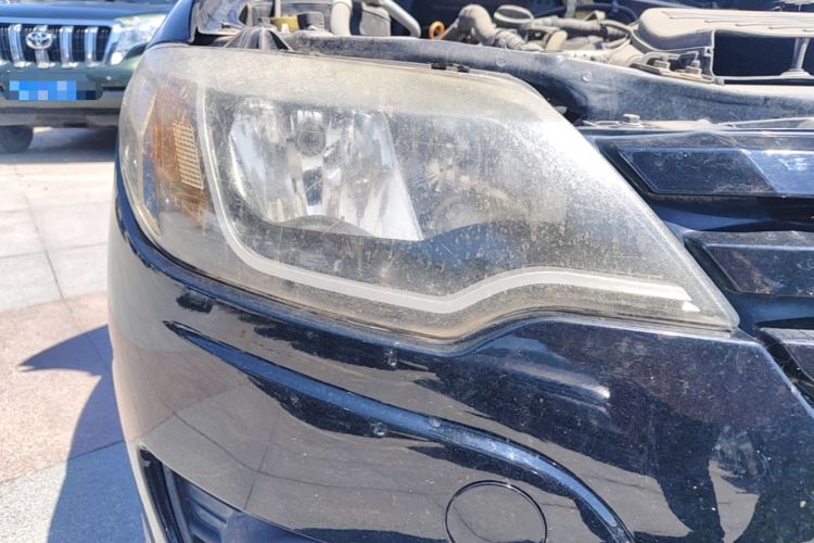 Used Haima Haifuxing 2012 1.5L Manual Elite Edition Right Front Headlight