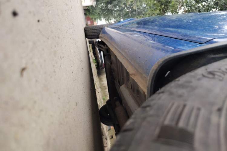 Used Haima Prince 2011 1.0L Economy Version Chassis Front Right
