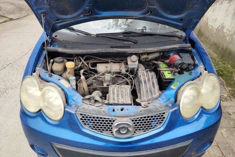 Used Haima Prince 2011 1.0L Economy Version Engine Bay