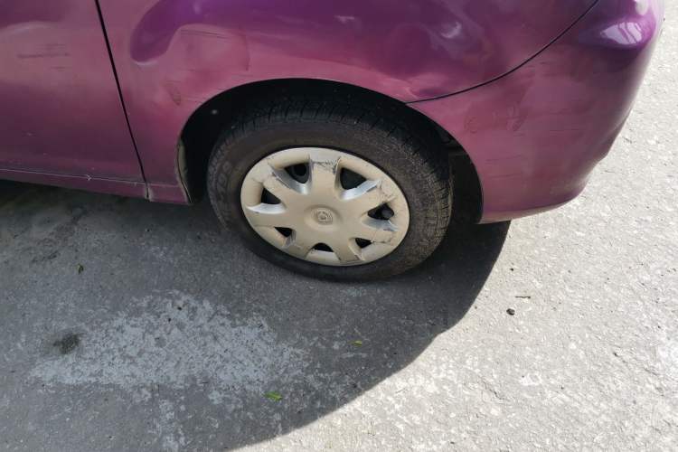 Used Haima Prince 2011 1.0L Comfort Version Right Front Wheel Hub