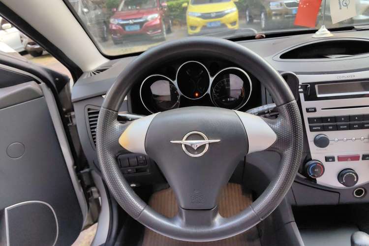 Used Haima Huan Dong 2009 1.6L CVT Comfort Edition Steering Wheel