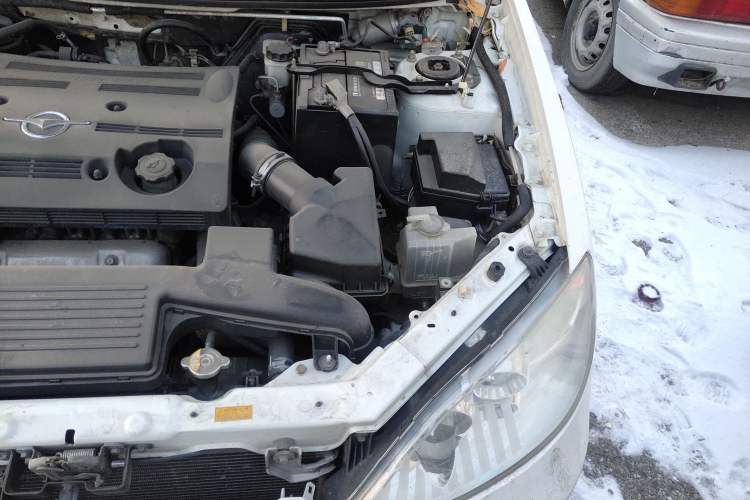 Used Haima Huan Dong 2009 1.6L CVT Comfort Edition Engine Bay Left