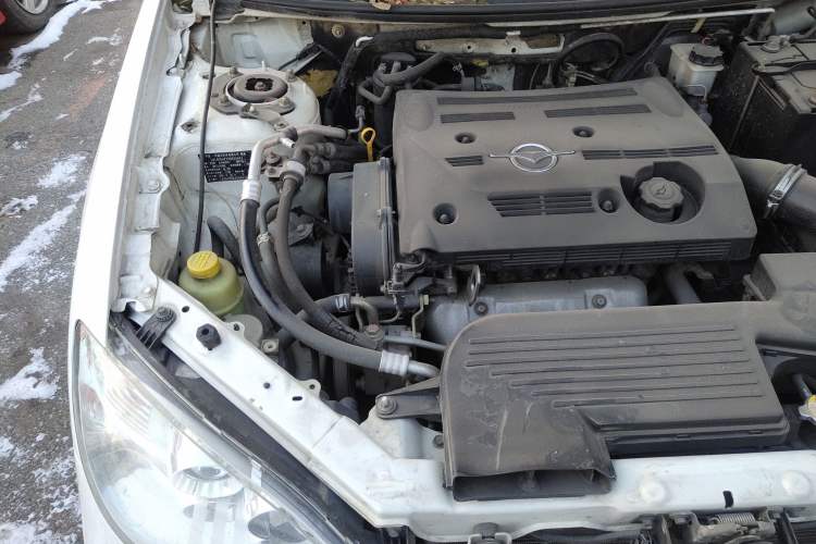 Used Haima Huan Dong 2009 1.6L CVT Comfort Edition Engine Bay Right