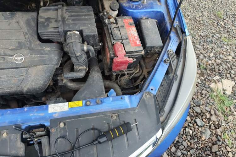 Used Haima M3 2013 1.5L Manual Base Version Engine Bay Left