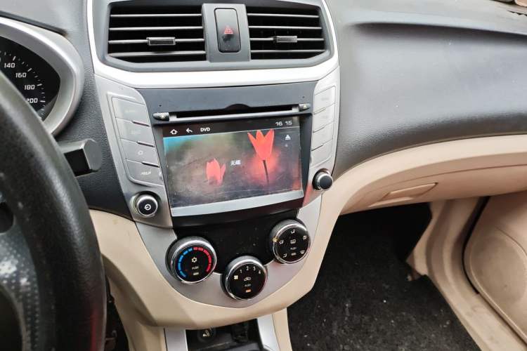 Used Haima M3 2013 1.5L Manual Base Version Audio And AC Panel
