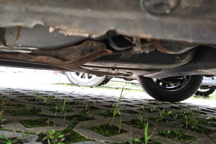 Used Haima M3 2013 1.5L Manual Base Version Chassis Rear Left