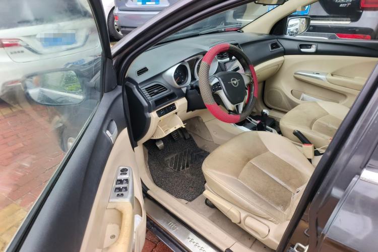 Used Haima M3 2013 1.5L Manual Elite Model Driver Seat
