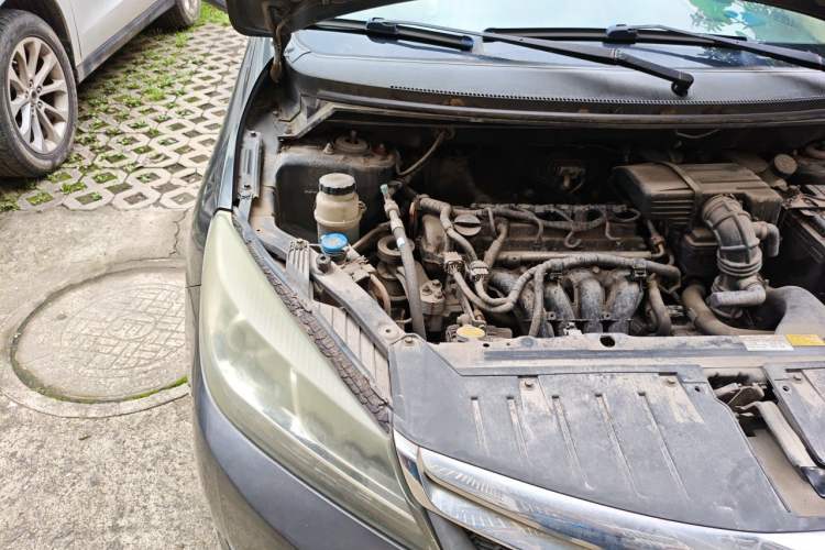 Used Haima M3 2013 1.5L Manual Base Version Engine Bay Right