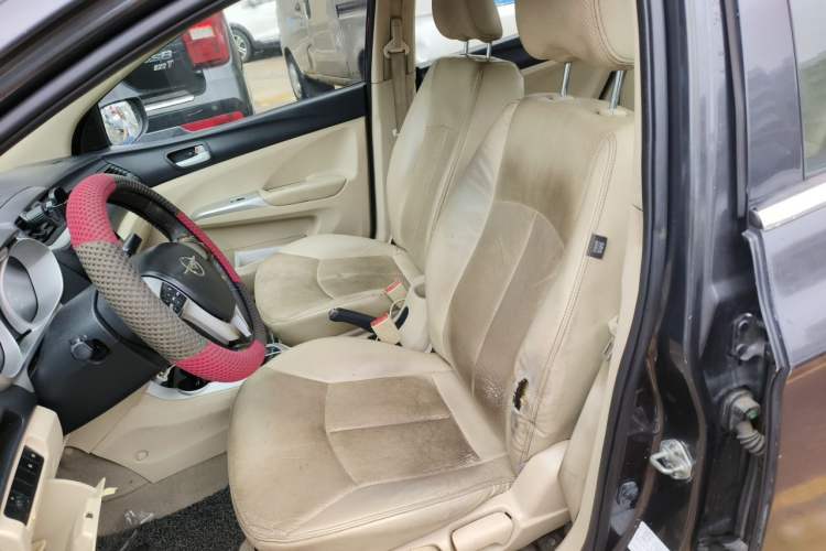 Used Haima M3 2013 1.5L Manual Elite Model Left Front Seat