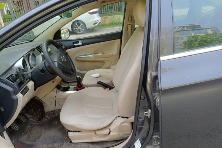Used Haima M3 2013 1.5L Manual Base Version Left Front Seat