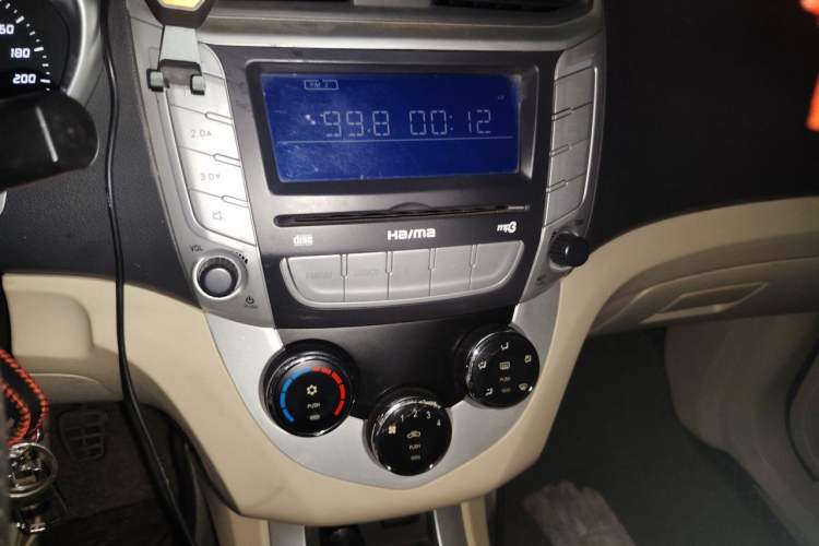 Used Haima M3 2013 1.5L Manual Elite Model Audio And AC Panel