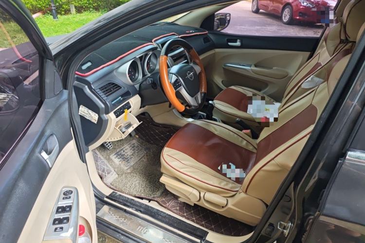 Used Haima M3 2013 1.5L Manual Luxury Model Driver Seat