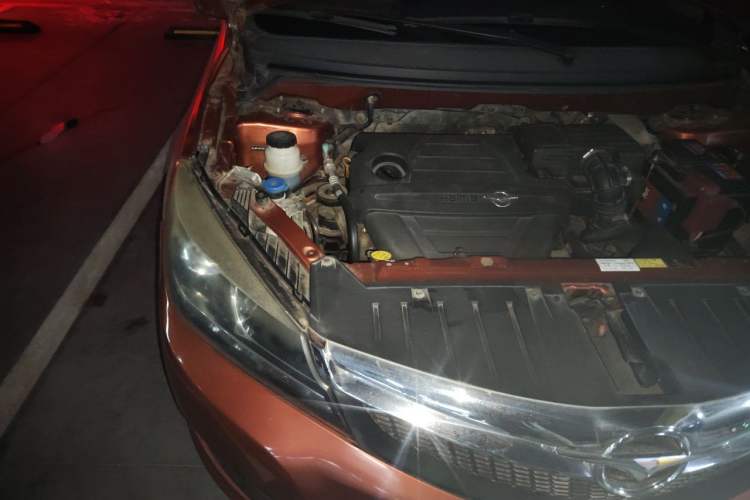 Used Haima M3 2013 1.5L Manual Elite Model Engine Bay Right