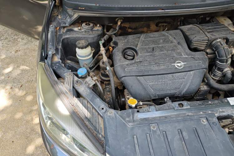 Used Haima M3 2013 1.5L Manual Luxury Model Engine Bay Right
