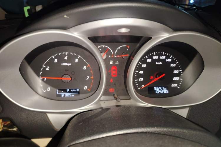 Used Haima M3 2013 1.5L Manual Elite Model Instrument Cluster