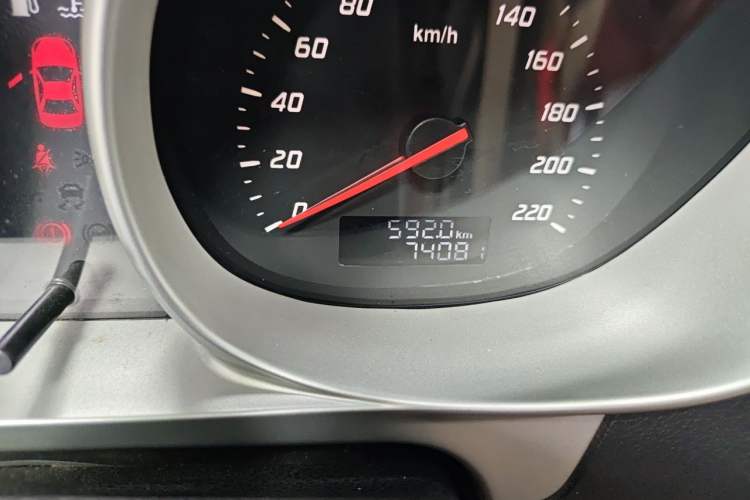 Used Haima M3 2013 1.5L Manual Luxury Model Odometer Close Up