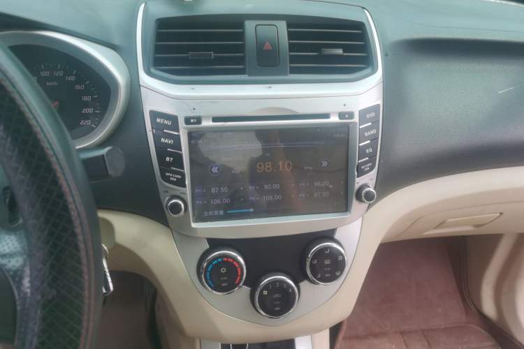 Used Haima M3 2013 1.5L Manual Standard Model Audio And AC Panel