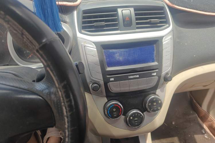 Used Haima M3 2013 1.5L Manual Standard Model Audio And AC Panel