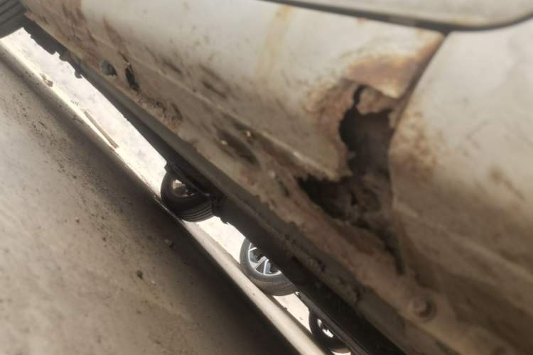 Used Haima M3 2013 1.5L Manual Elite Model Chassis Front Right
