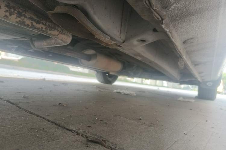 Used Haima M3 2013 1.5L Manual Base Version Chassis Rear Right