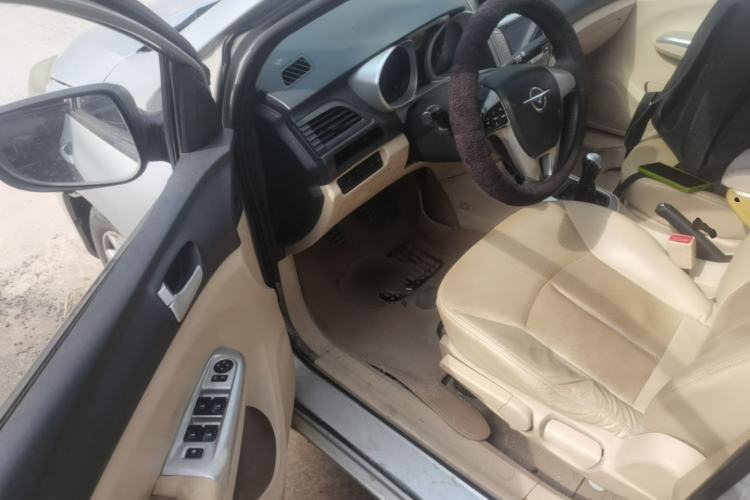 Used Haima M3 2013 1.5L Manual Elite Model Driver Seat