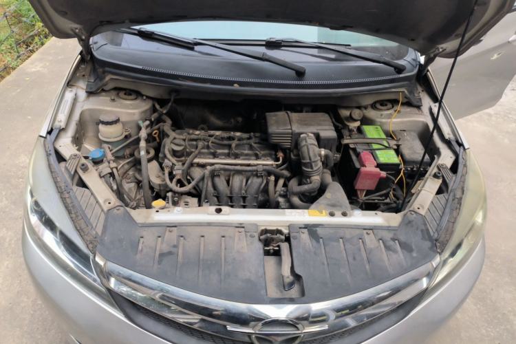 Used Haima M3 2013 1.5L Manual Base Version Engine Bay