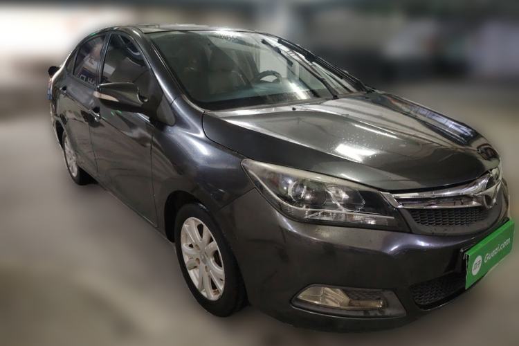 Used Haima M3 2013 1.5L Manual Elite Model Front Right 45 Deg