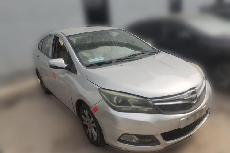 Used Haima M3 2013 1.5L Manual Elite Model Front Right 45 Deg