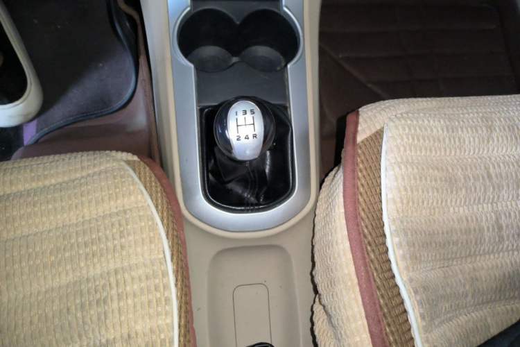 Used Haima M3 2013 1.5L Manual Base Version Gear Lever
