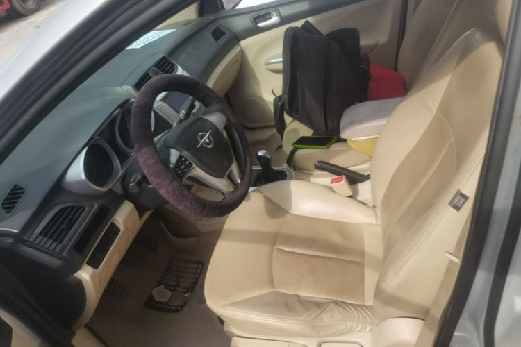Used Haima M3 2013 1.5L Manual Elite Model Left Front Seat