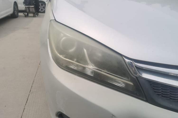Used Haima M3 2013 1.5L Manual Standard Model Right Front Headlight