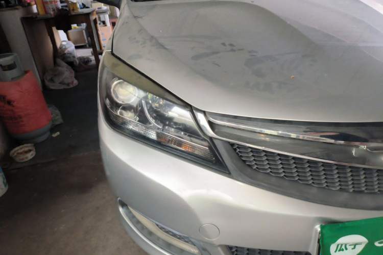 Used Haima M3 2013 1.5L Manual Base Version Right Front Headlight