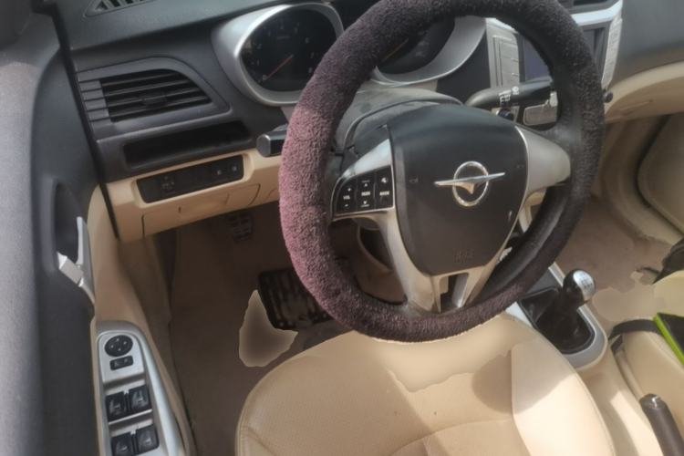 Used Haima M3 2013 1.5L Manual Elite Model Steering Wheel