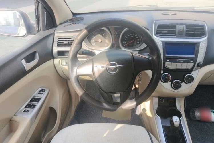 Used Haima M3 2013 1.5L Manual Base Version Steering Wheel