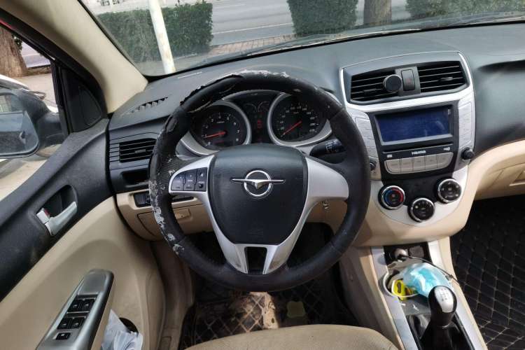 Used Haima M3 2013 1.5L Manual Elite Model Steering Wheel