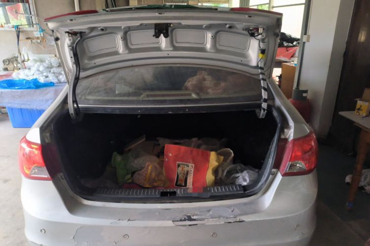 Used Haima M3 2013 1.5L Manual Base Version Trunk