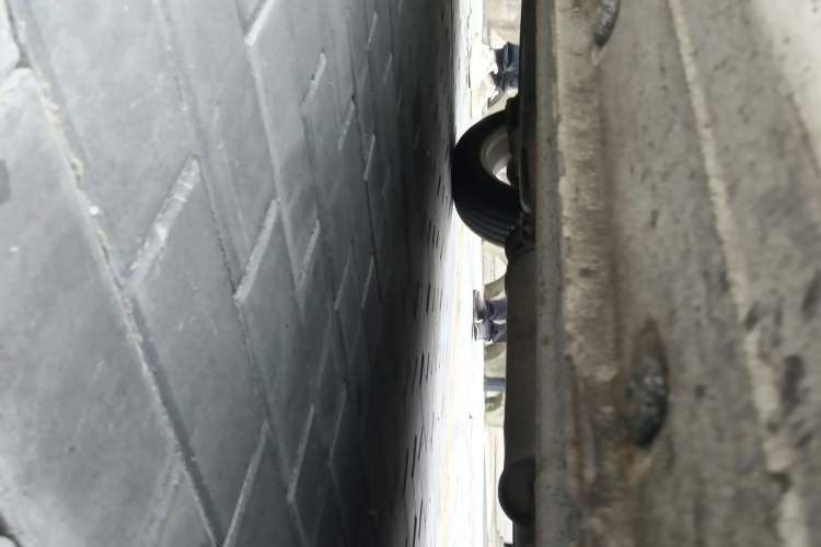 Used Haima M3 2013 1.5L Manual Elite Model Chassis Front Right