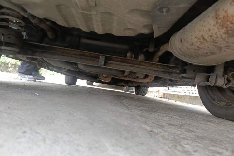 Used Haima M3 2013 1.5L Manual Base Version Chassis Rear