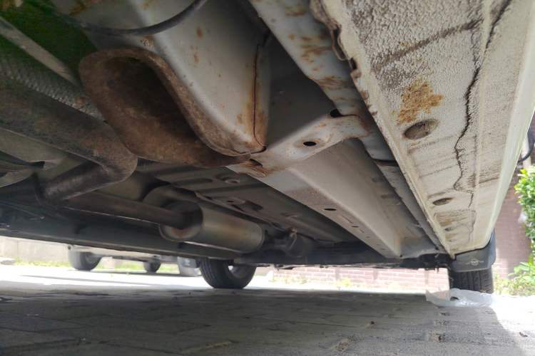 Used Haima M3 2013 1.5L Manual Standard Model Chassis Rear Right