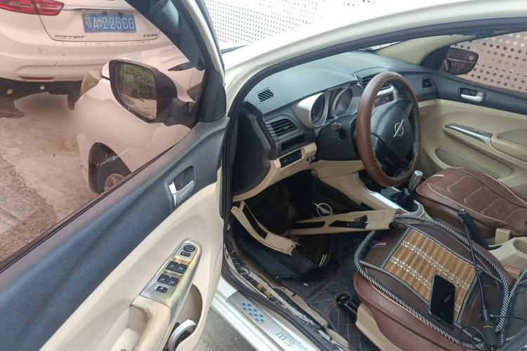 Used Haima M3 2013 1.5L Manual Base Version Driver Seat