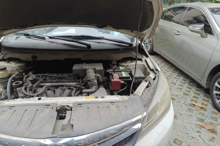 Used Haima M3 2013 1.5L Manual Base Version Engine Bay Left