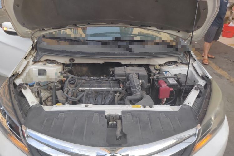 Used Haima M3 2013 1.5L Manual Base Version Engine Bay