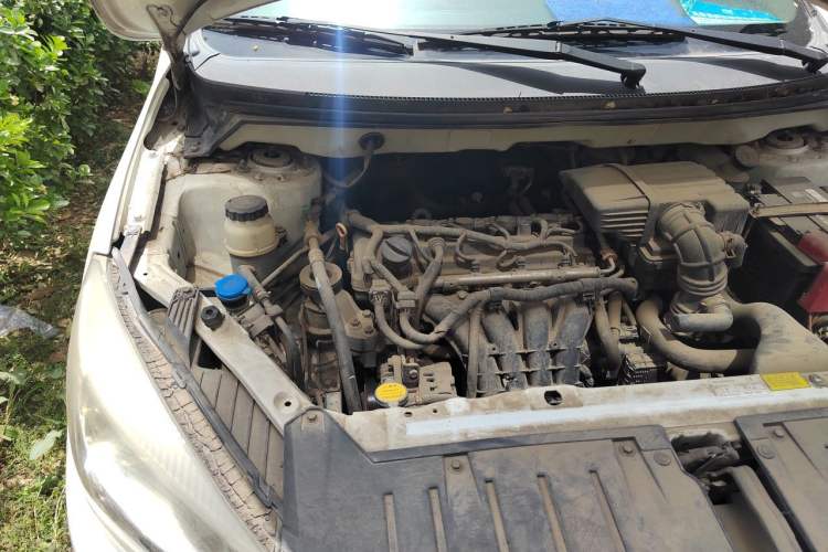 Used Haima M3 2013 1.5L Manual Standard Model Engine Bay Right